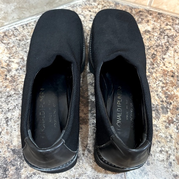 Donald Pliner Black Textile Knit Lug Sole Loafer Size 7 1/2 - Picture 6 of 9